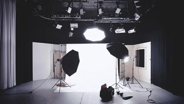 How to Set Up Your Art Space for Maximum Creativity