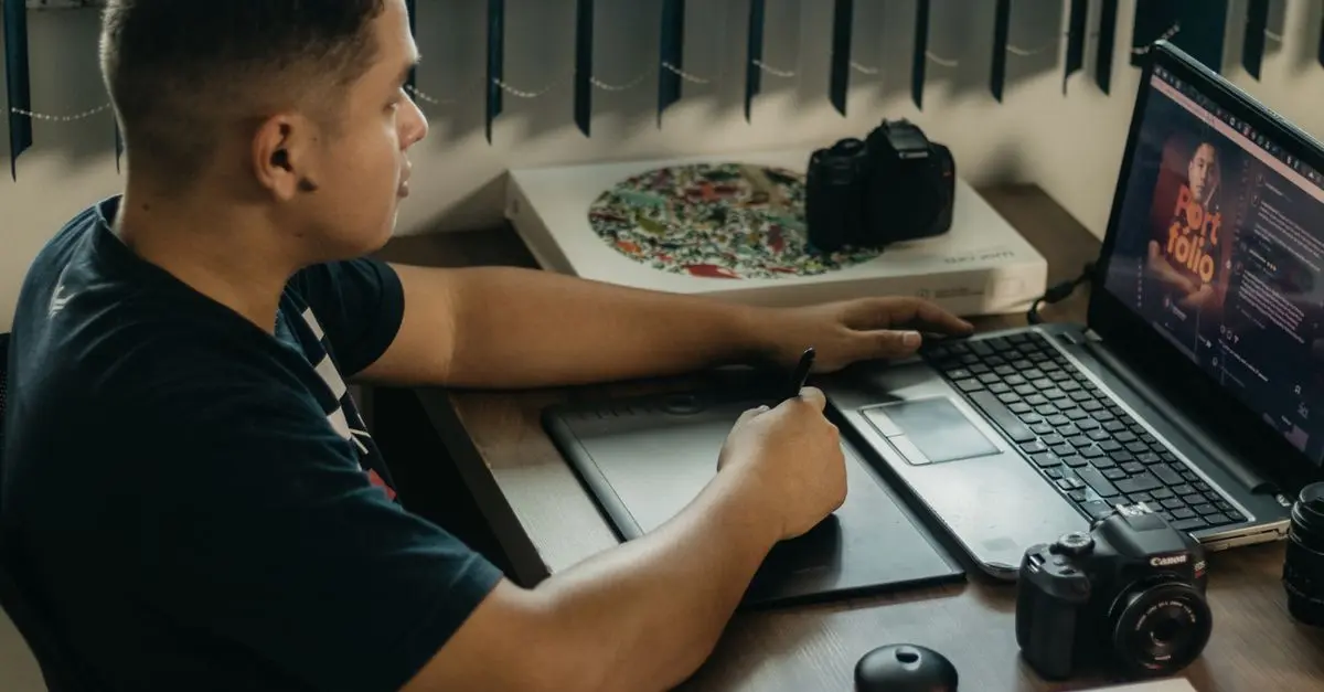 Essential Tips for Building Your Artistic Portfolio Effectively