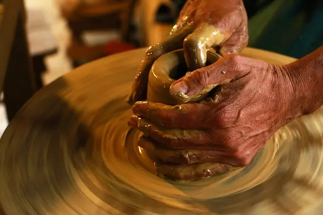 10 Essential Tips to Develop Your Artistic Skills